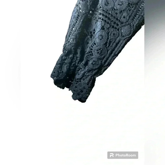 Cream woman’s navy (diff color than stock) lace embroidered long sleeve  sz 36 - Picture 4 of 7